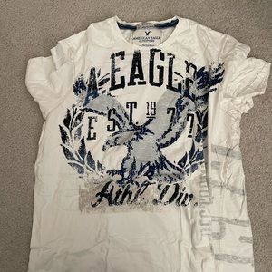 American Eagle White T-shirt